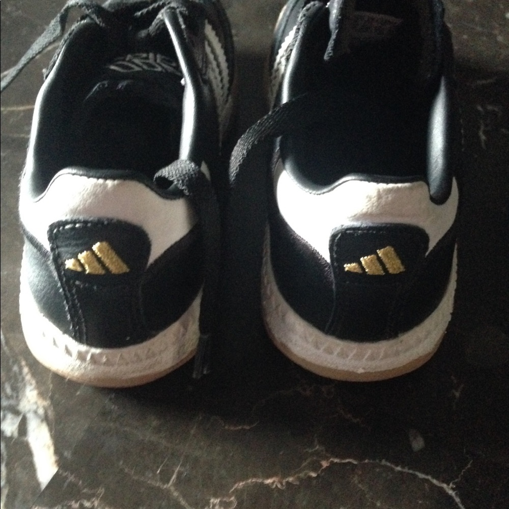 Adidas indoor soccer shoes. Size 10 1/2.